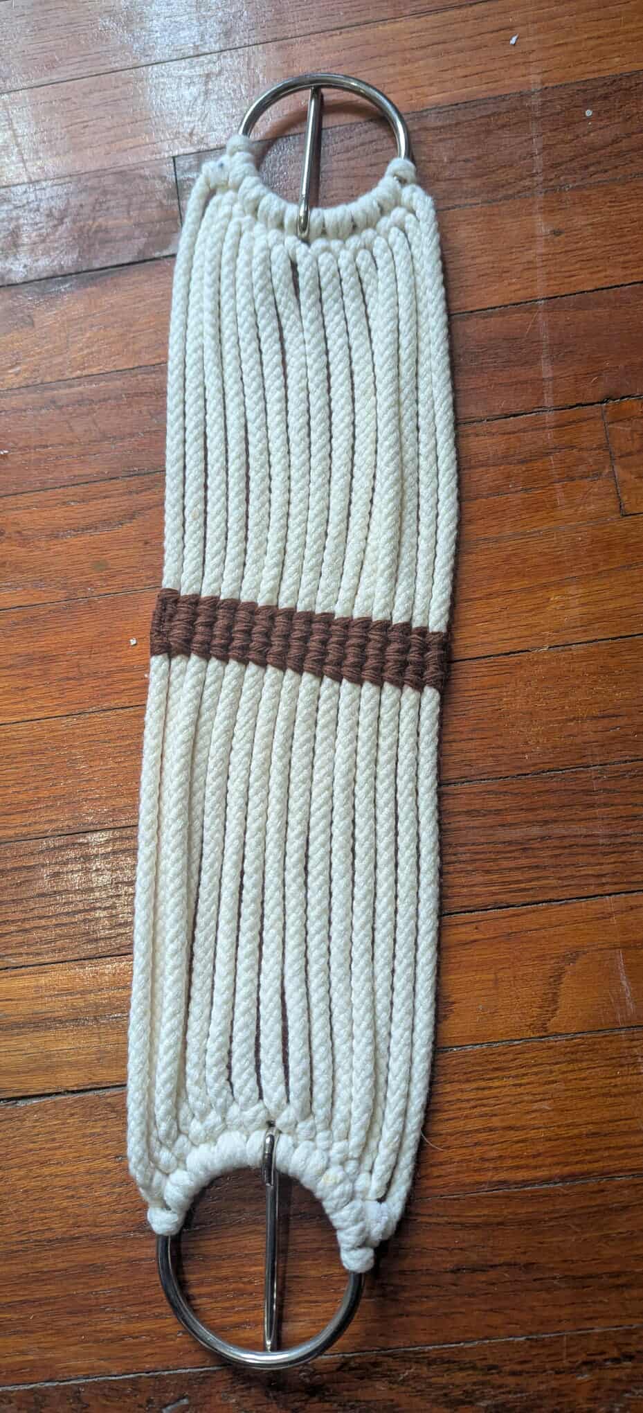 15 Strand Rayon Cinch