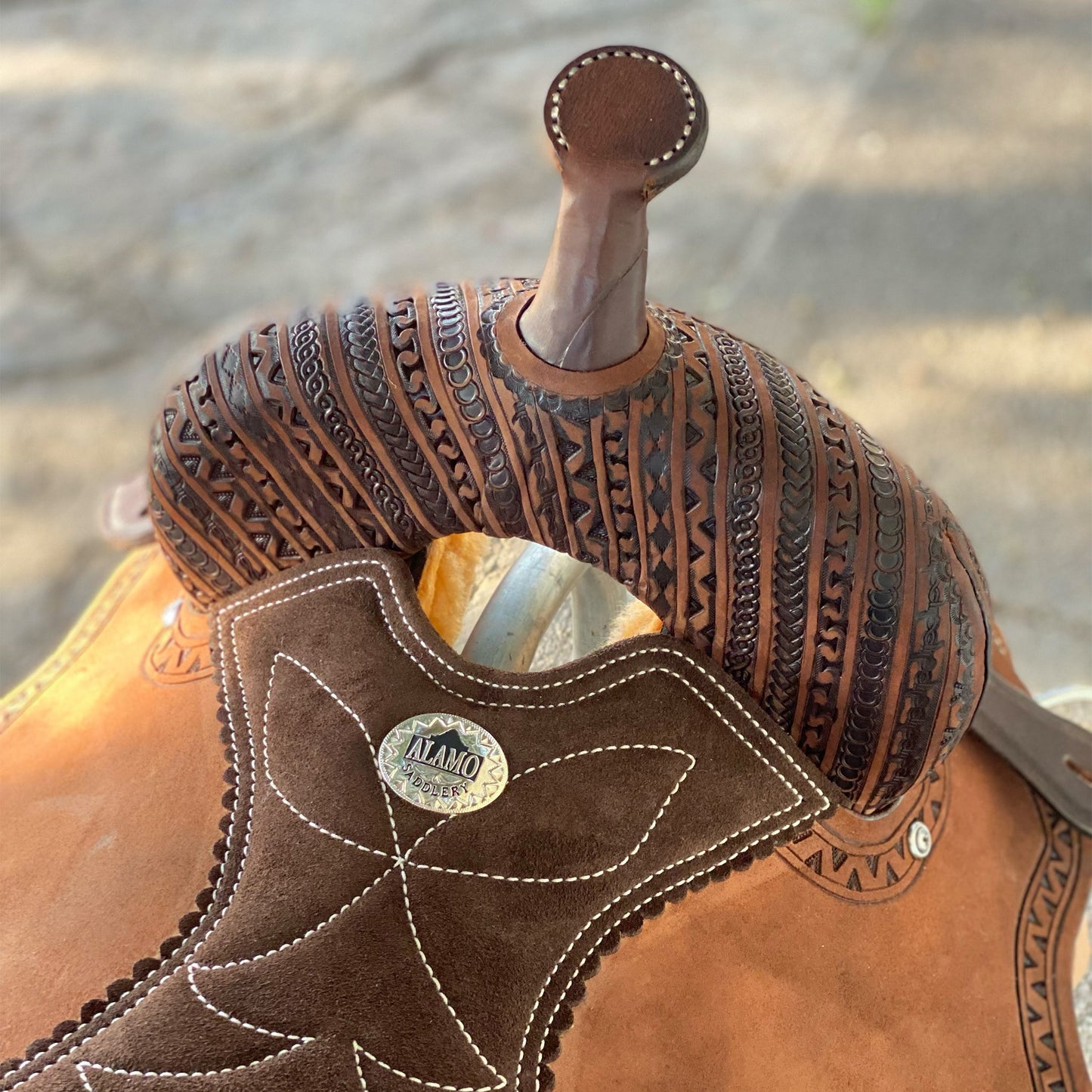 Geo-Aztec Alamo Air Barrel Saddle