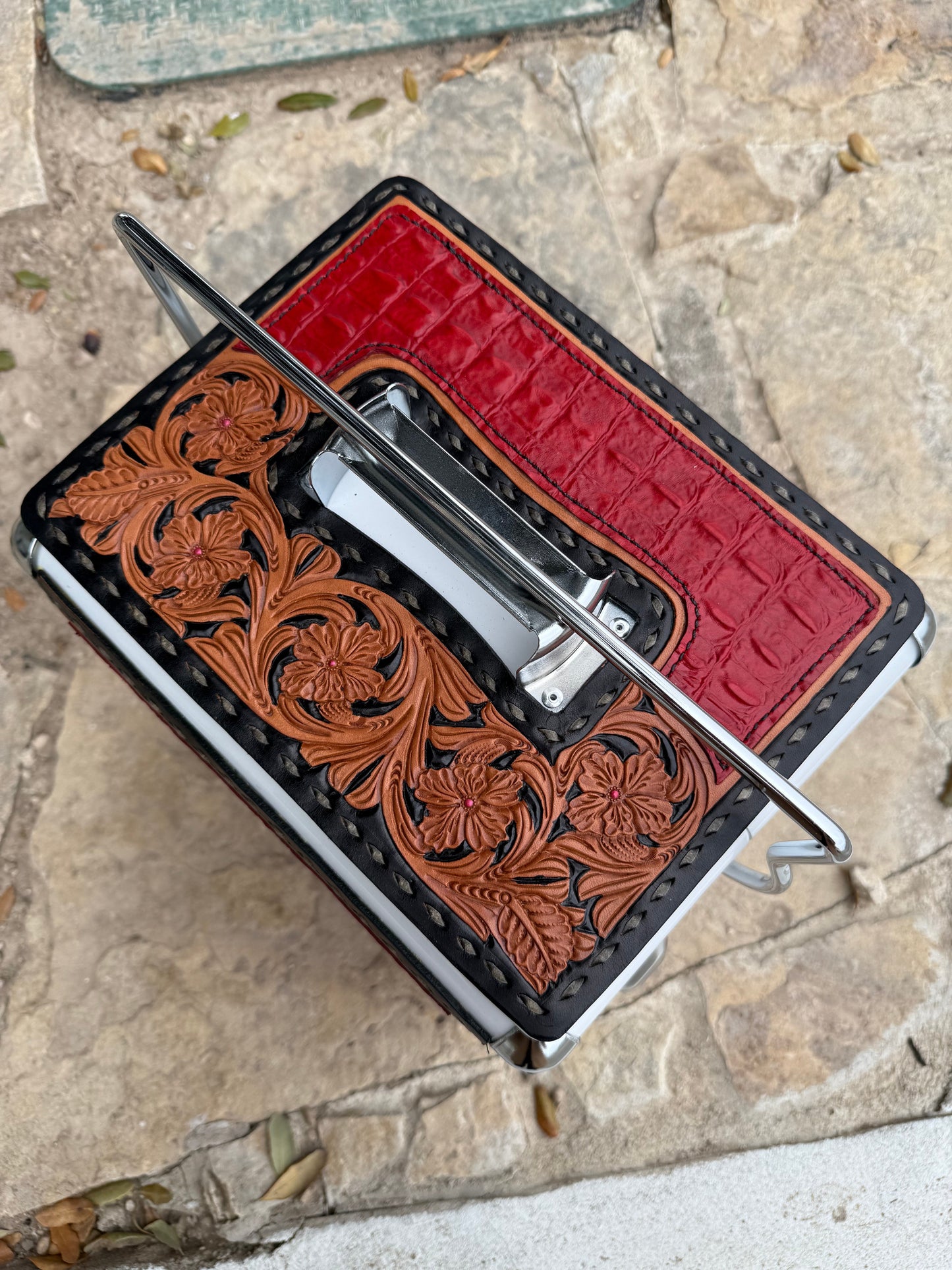 Retro Rodeo White Cooler- Red Gator