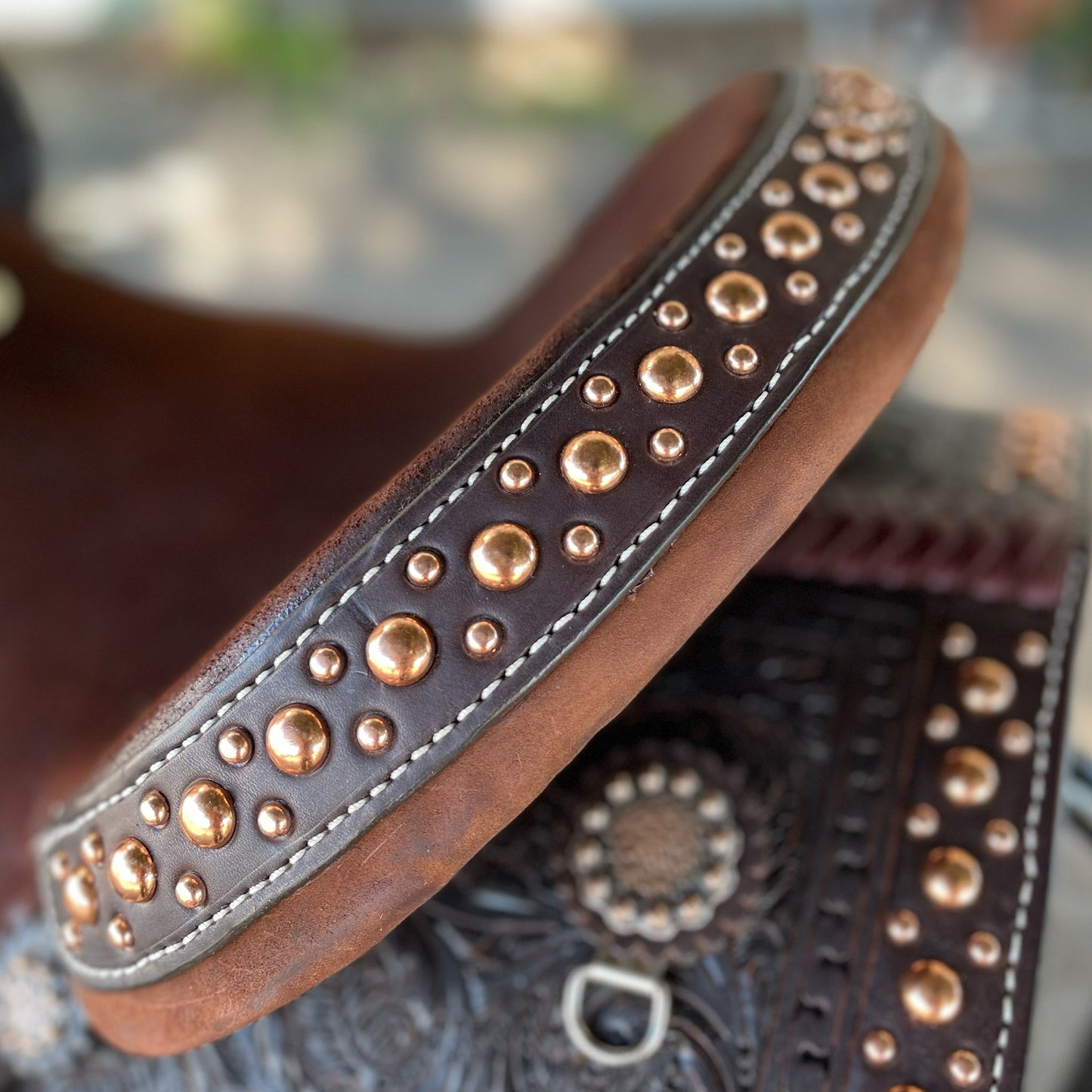 SD-4 Mini Oak Barrel Saddle
