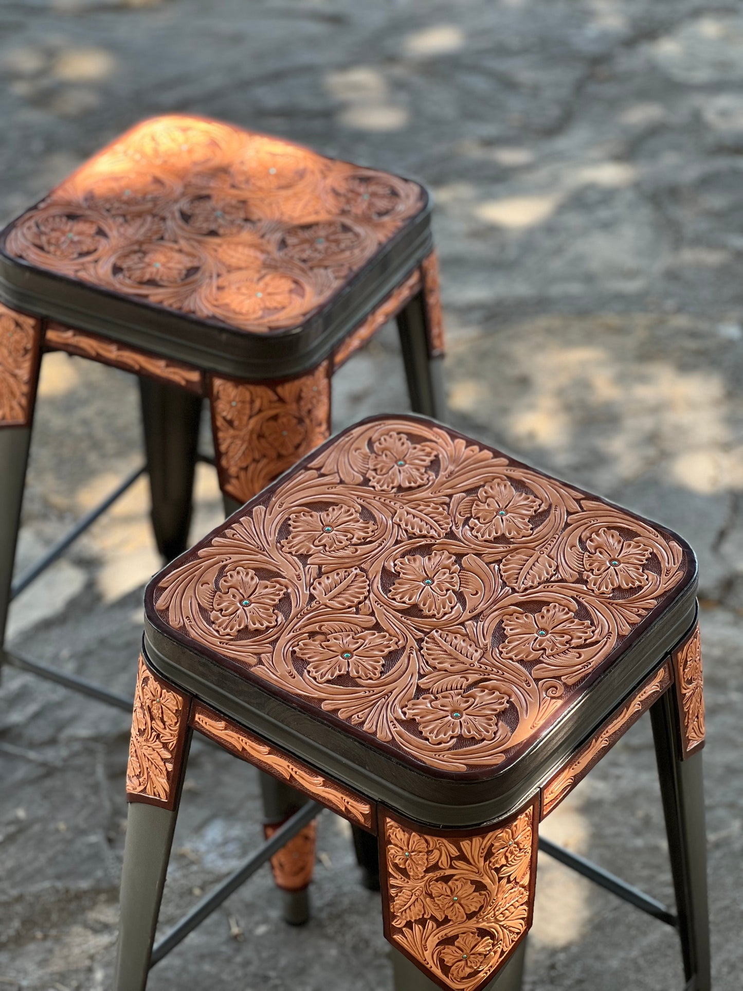 (PRE-ORDER!) DESERT TURQUOISE Bar Stools w/ No Back