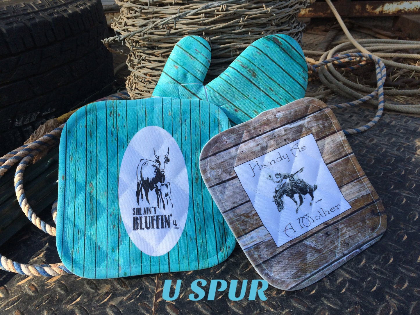 Hot Pad/Oven Mitt Set