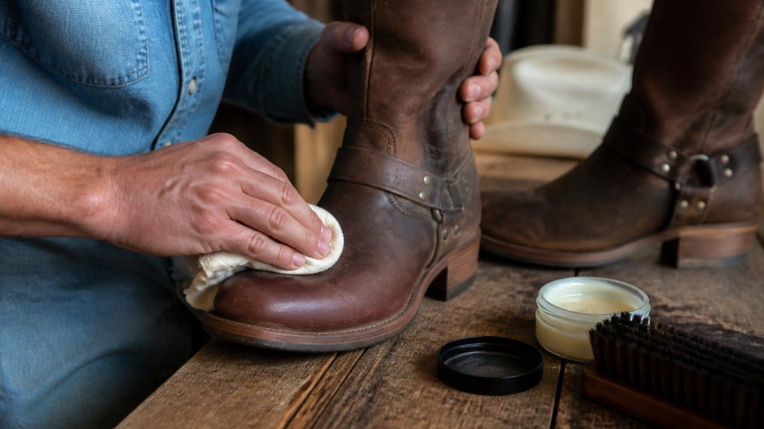How to Break In Stiff Leather Boots: 2026 Guide