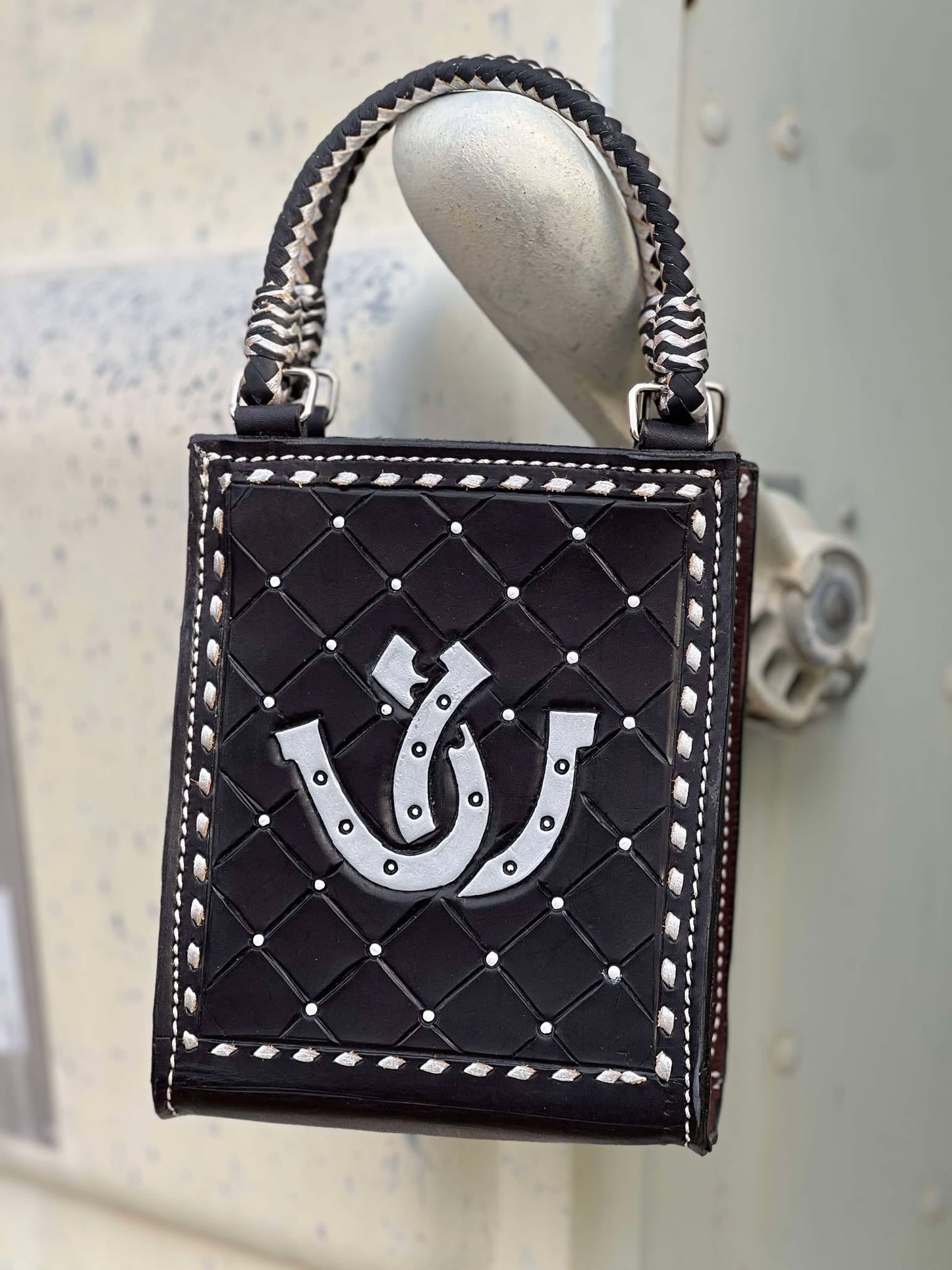 The Card Handbags- HORSE SHOE