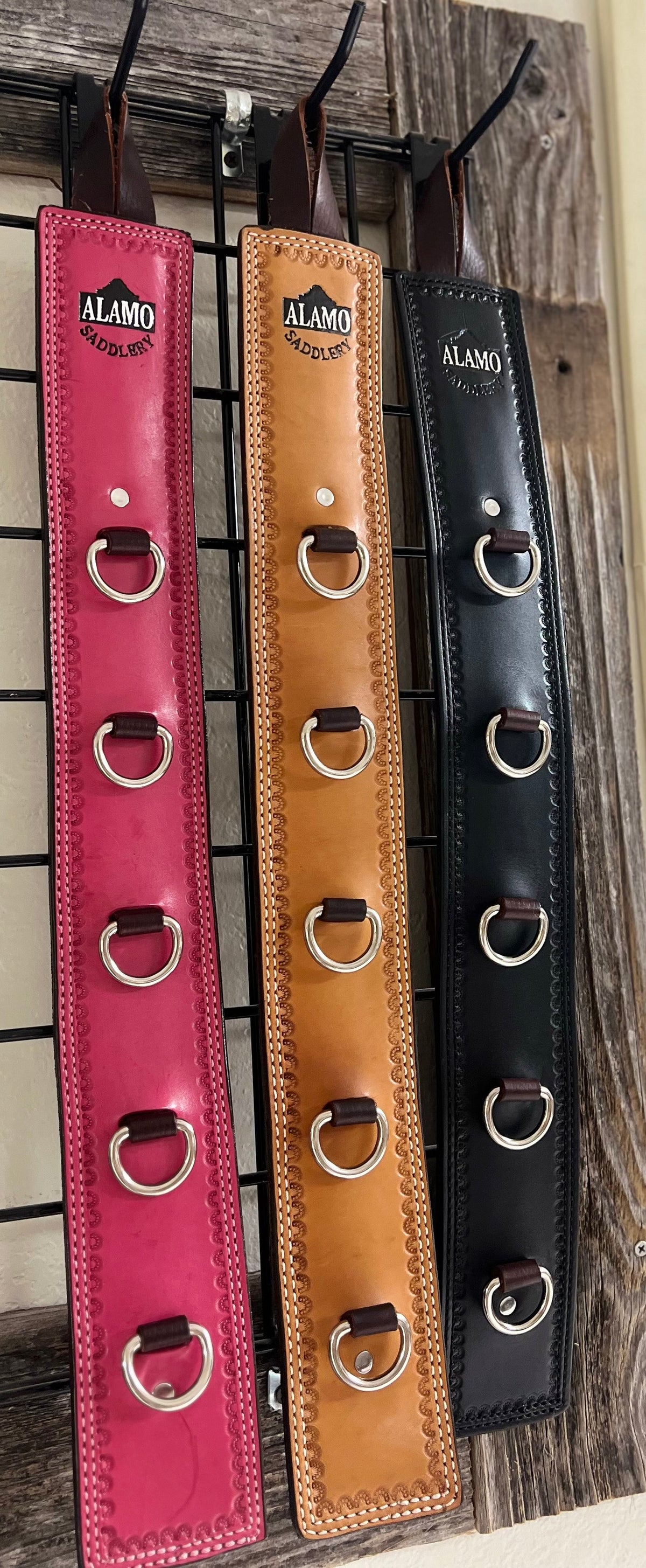 Wild Rag Rack Wild Rag Holder- Black – Lazy B Western Wear & Tack