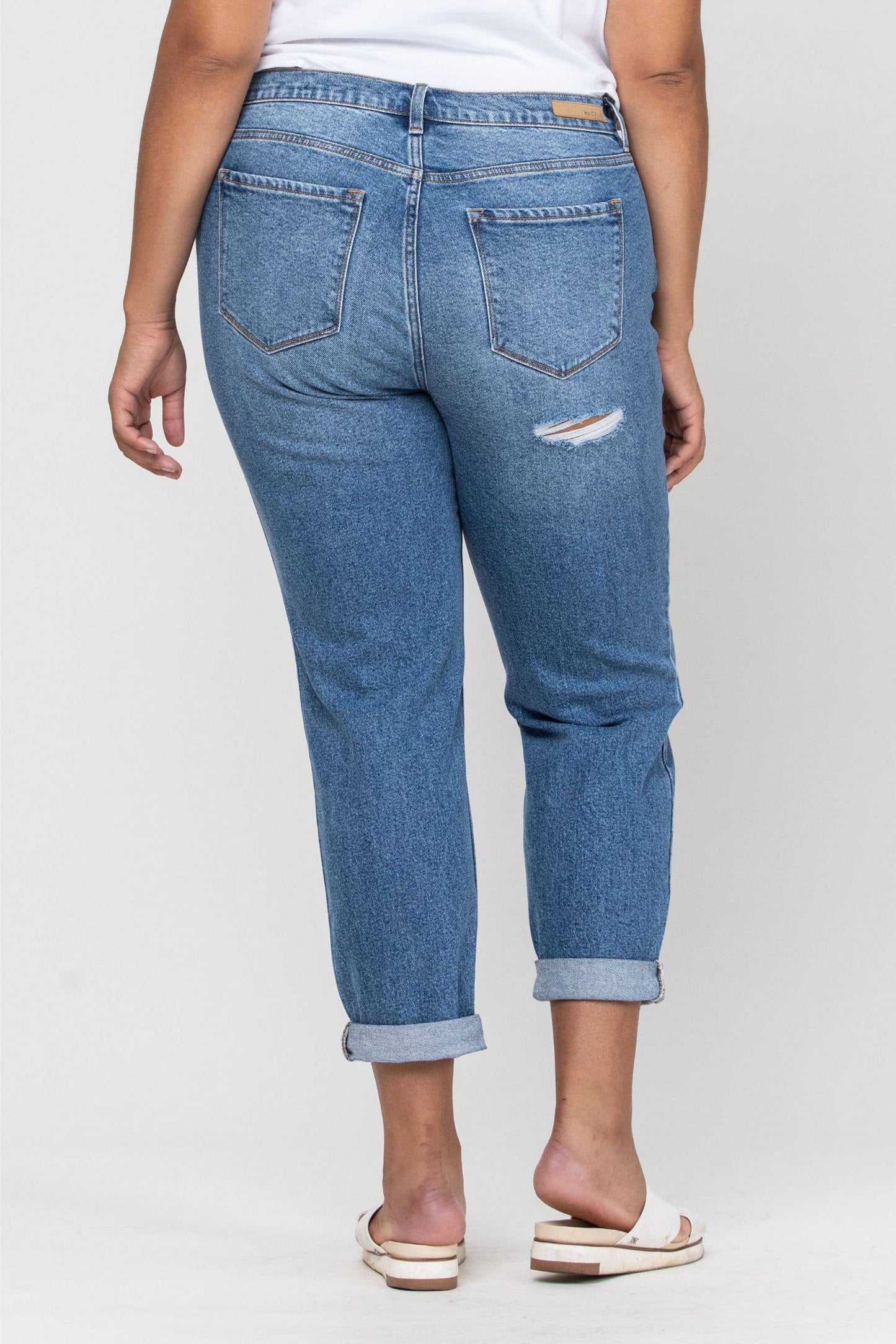 Plus Size Rolled Cuff Cropped Mom Jeans
